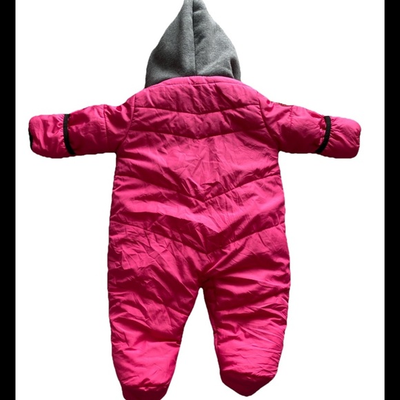Canada Weather Kids Pink One Piece Snowsuit Infant Bunting 6-9 months - Picture 2 of 5